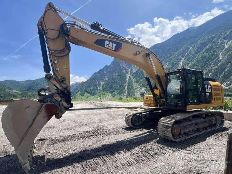 CAT 330F LN Kāpurķēžu ekskavatori