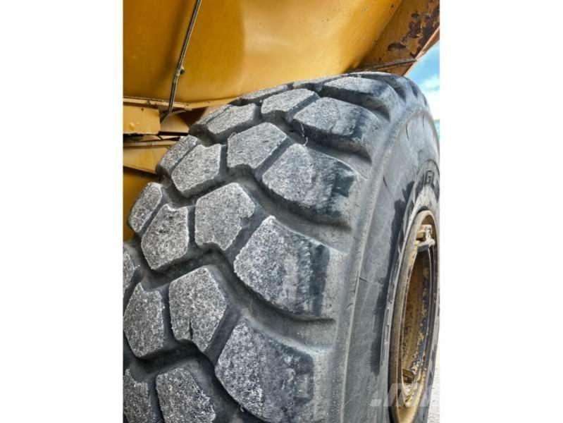 CAT 740GC Artikulētie pašizgāzēji