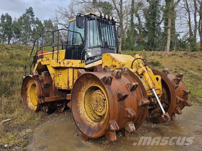 CAT 826GII Augsnes blīvētāji