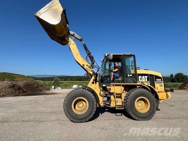 CAT 924G Iekrāvēji uz riteņiem