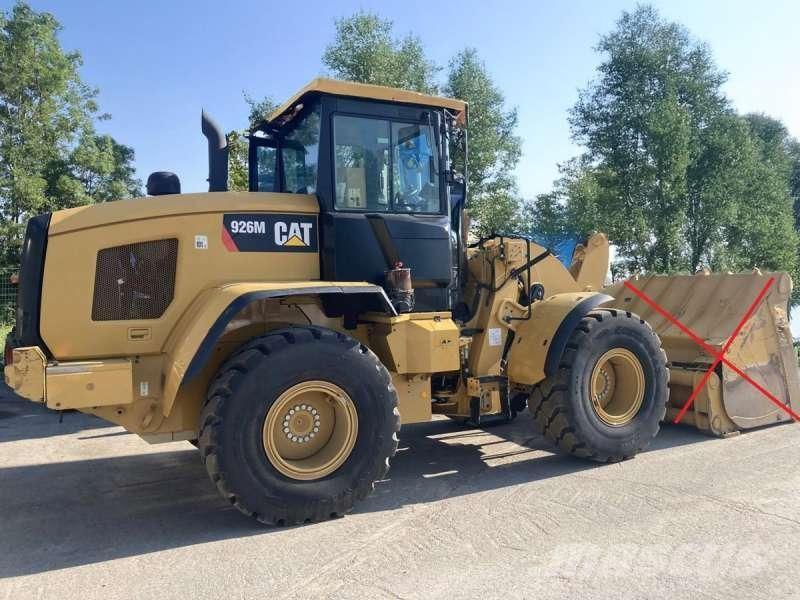 CAT 926M Iekrāvēji uz riteņiem