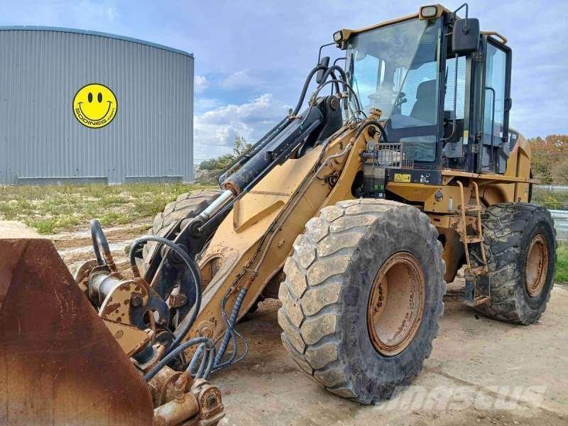 CAT 930H Iekrāvēji uz riteņiem