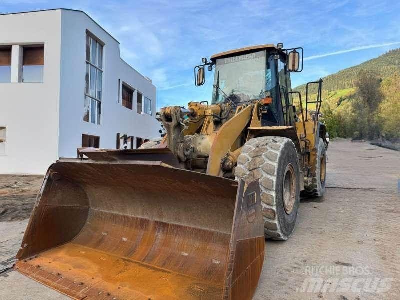 CAT 950G Iekrāvēji uz riteņiem