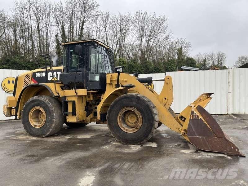 CAT 950K Iekrāvēji uz riteņiem