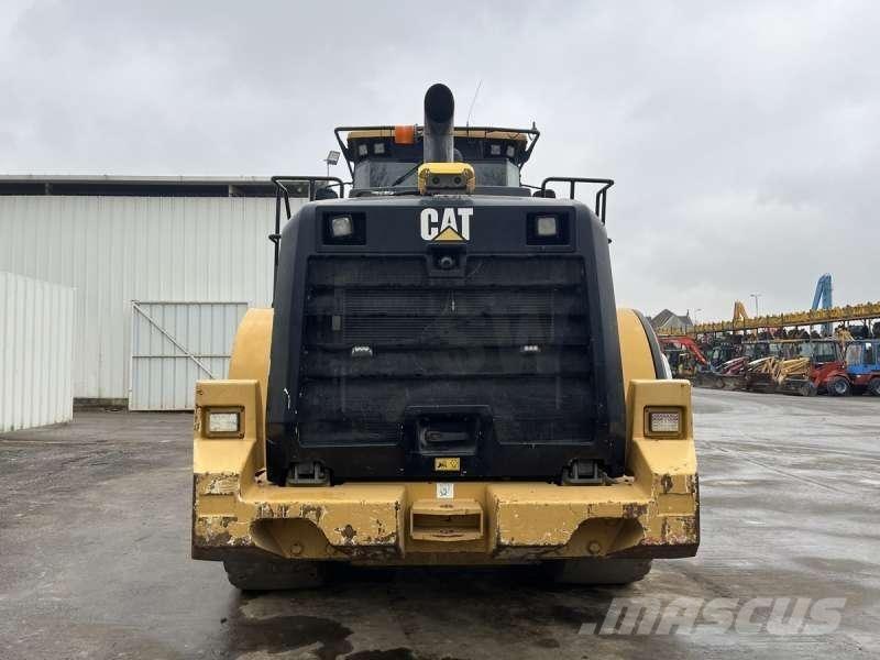 CAT 950K Iekrāvēji uz riteņiem