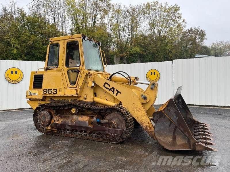 CAT 953 Kāpurķēžu iekrāvēji