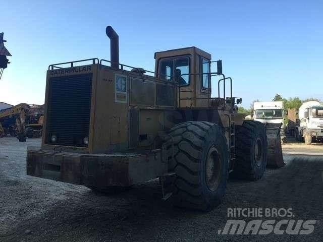 CAT 988B Iekrāvēji uz riteņiem