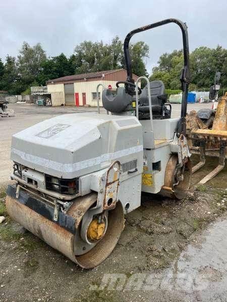 CAT CB224 Augsnes blīvētāji