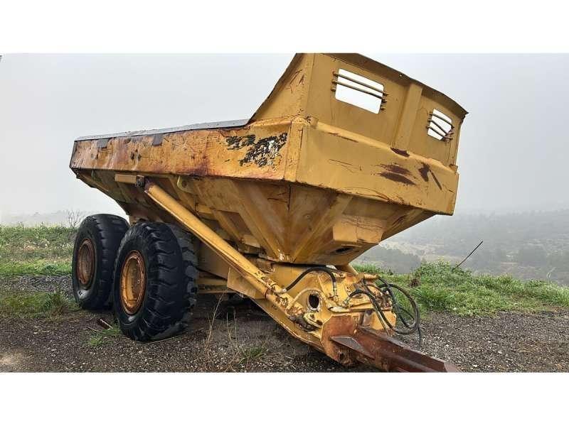 CAT D250B Pašizgāzējs