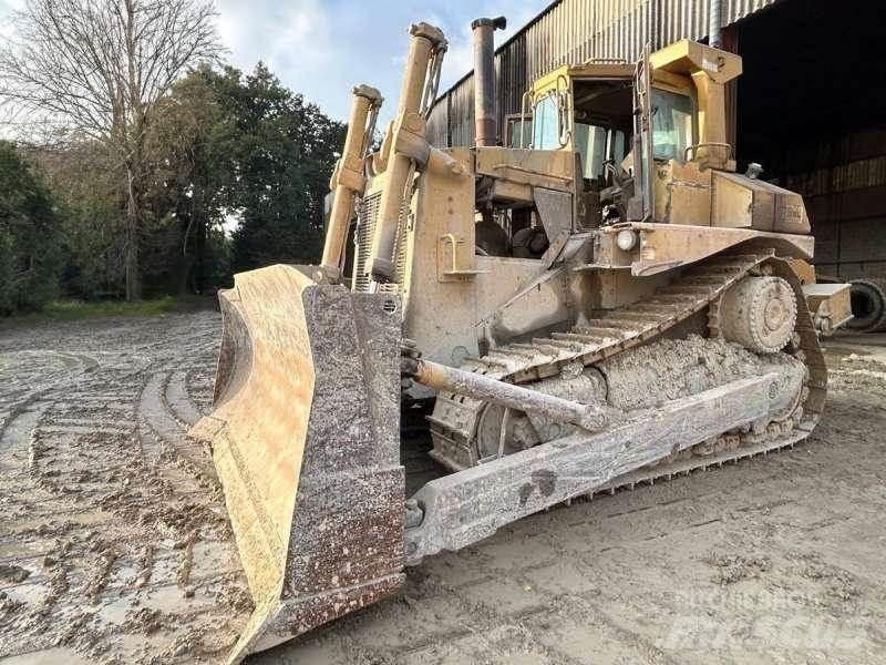 CAT D8L Kāpurķēžu buldozeri