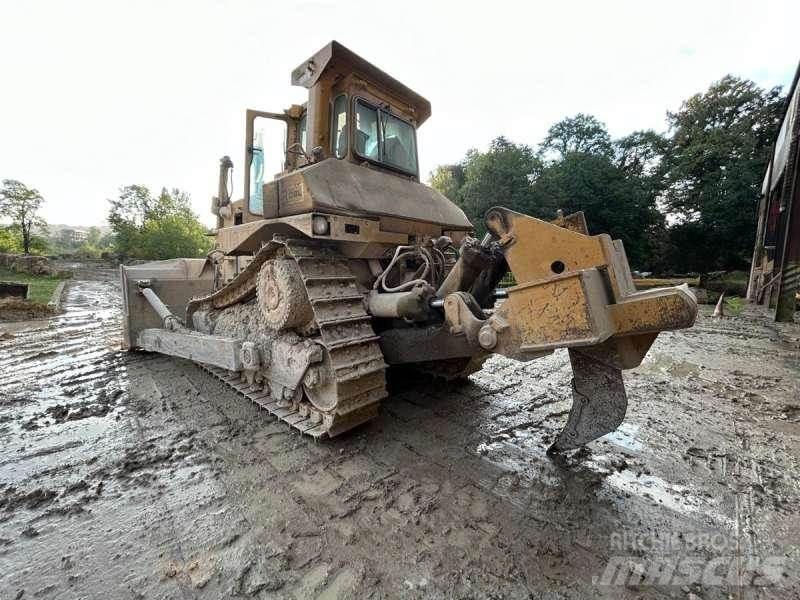 CAT D8L Kāpurķēžu buldozeri