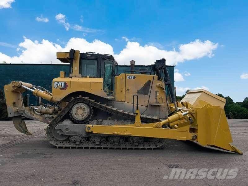 CAT D8T Kāpurķēžu buldozeri