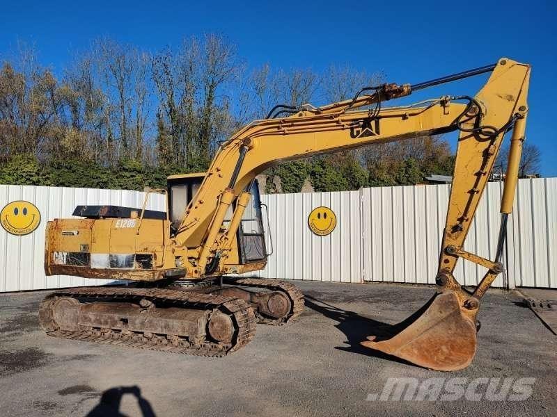 CAT E120B Kāpurķēžu ekskavatori