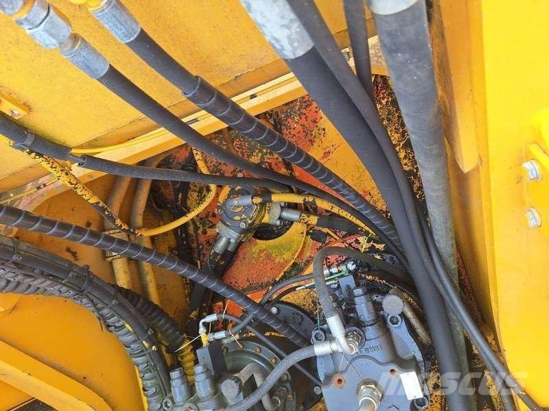 Doosan 520 Ekskavatori tālās sniedzamības darbiem