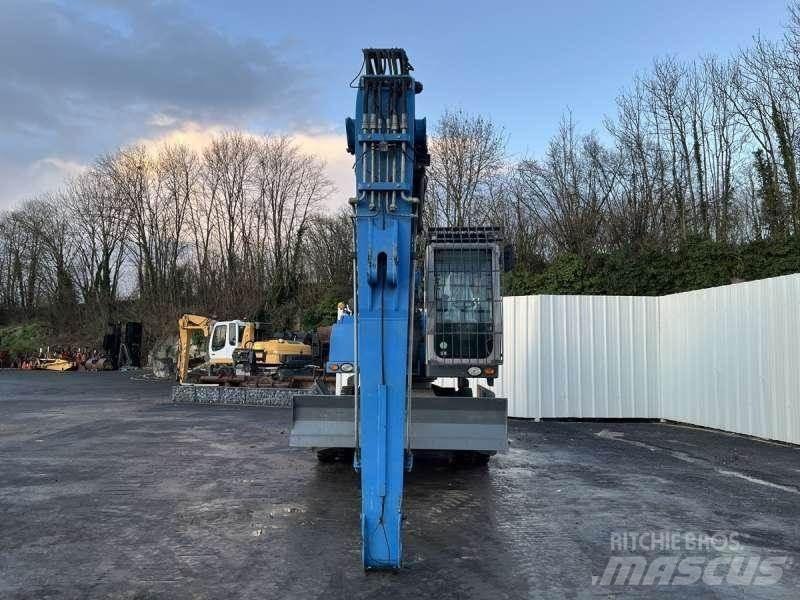 Fuchs MHL320 Industriālie iekrāvēji