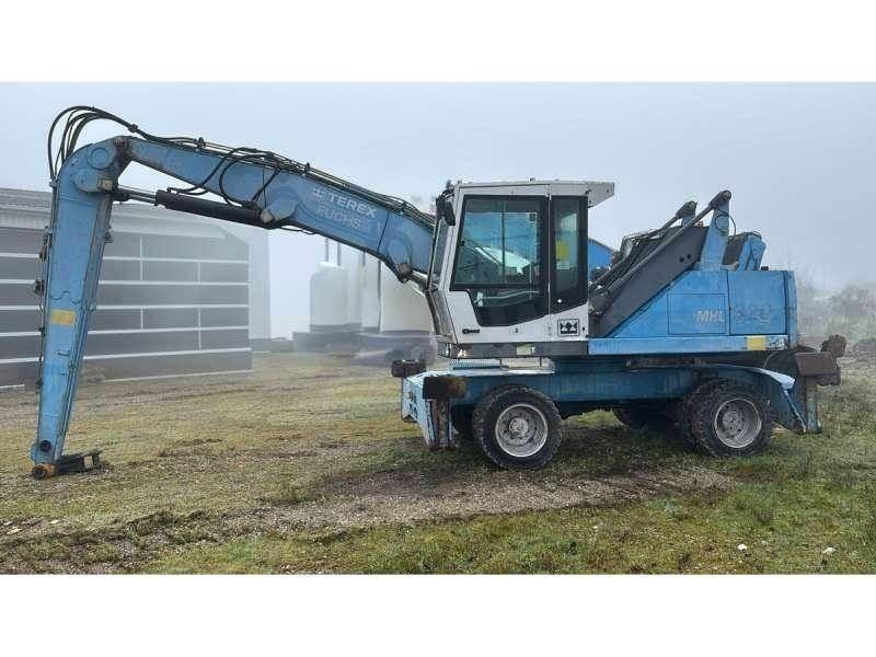 Fuchs MHL320 Industriālie iekrāvēji