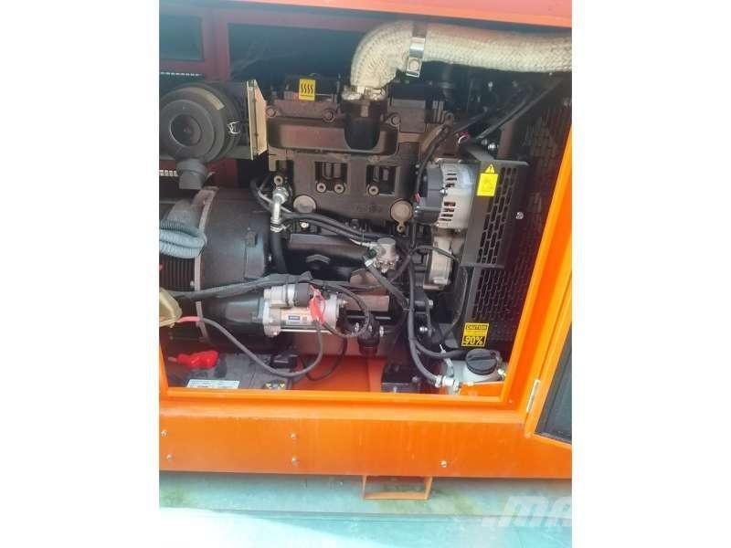  Gruau 22 KVA Dīzeļģeneratori