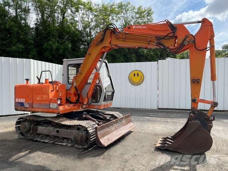 Hitachi EX60 Kāpurķēžu ekskavatori
