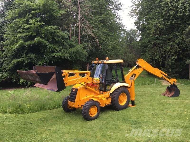 JCB 3CX Ekskavatori-iekrāvēji