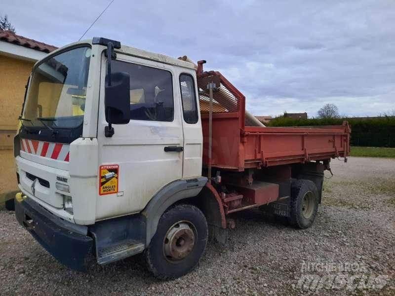 Renault 4X2 Pašizgāzējs