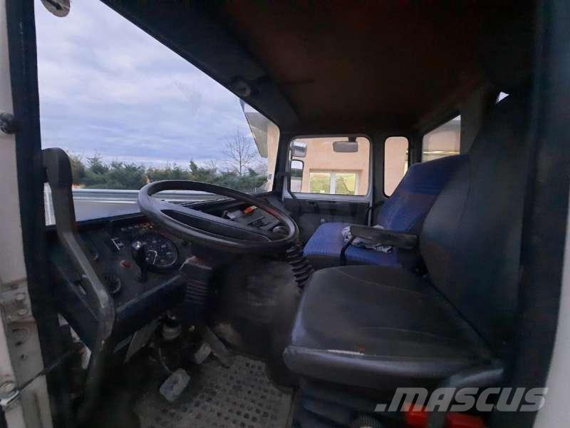 Renault 4X2 Pašizgāzējs