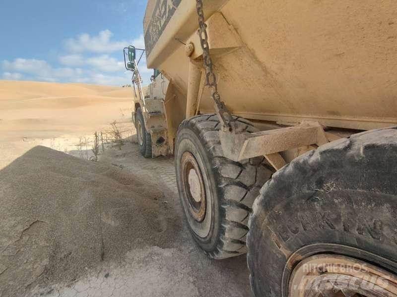 Terex TA30 Artikulētie pašizgāzēji