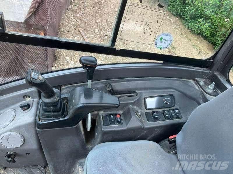 Volvo ECR25D Mini ekskavatori < 7 t