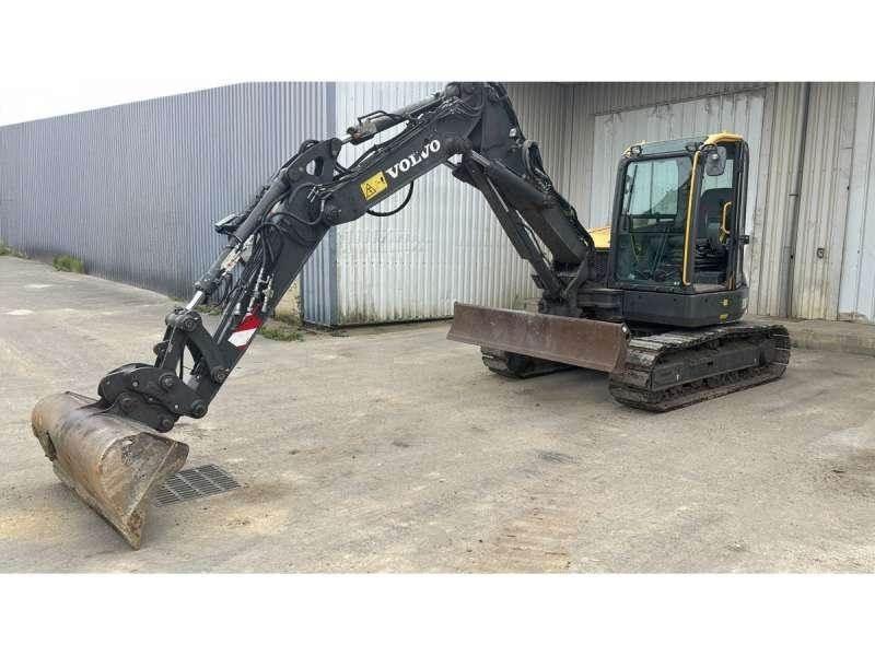 Volvo ECR88D Kāpurķēžu ekskavatori