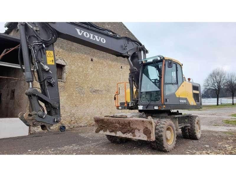 Volvo EW180E Ekskavatori uz riteņiem