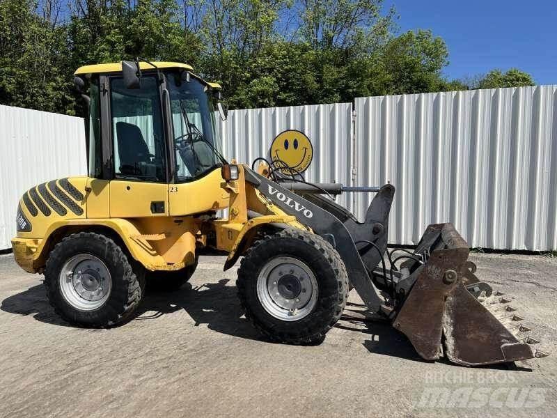 Volvo L30B-Z Mini iekrāvēji