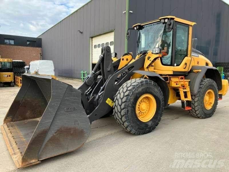 Volvo L90H Iekrāvēji uz riteņiem