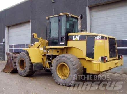 CAT 938G Iekrāvēji uz riteņiem