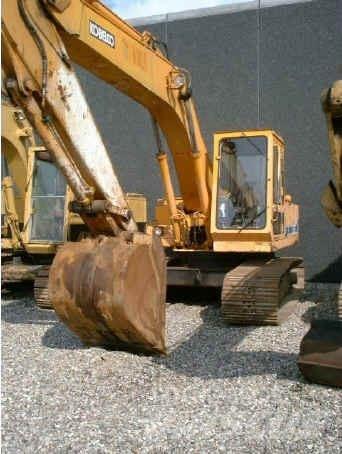 Kobelco 907 Kāpurķēžu ekskavatori