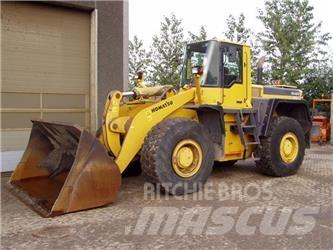 Komatsu WA420-3H Iekrāvēji uz riteņiem