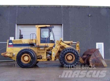 Komatsu WA450-1 Iekrāvēji uz riteņiem