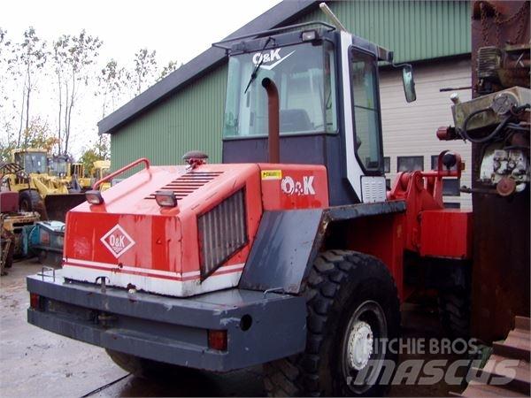 O&K L25C Iekrāvēji uz riteņiem