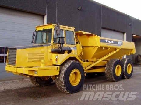 Volvo A25C Artikulētie pašizgāzēji