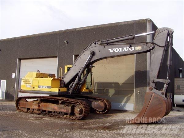 Volvo EC390 Kāpurķēžu ekskavatori