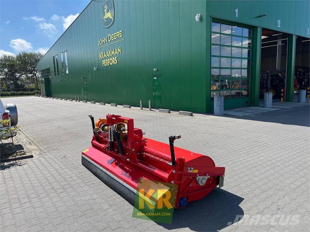 Dücker UM Pļaujmašīnas/pašgājēji