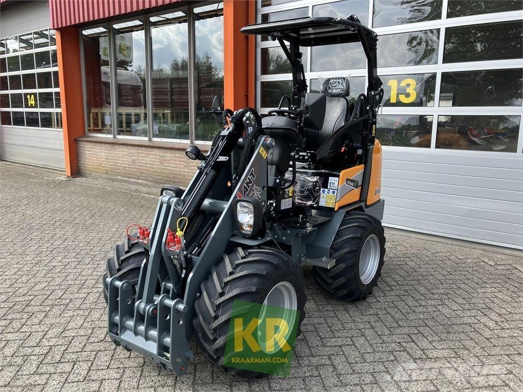 GiANT G1500 Frontālie iekrāvēji un ekskavatori