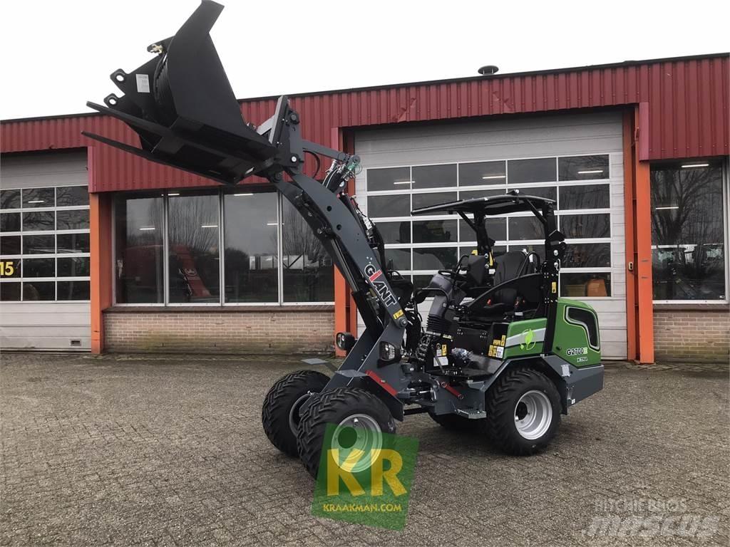 GiANT G2700E Frontālie iekrāvēji un ekskavatori