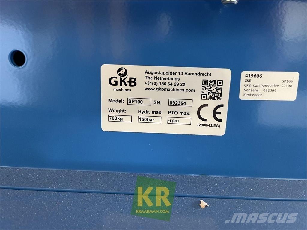  GKB Sandspreader Smilšu un sāls kaisītāji