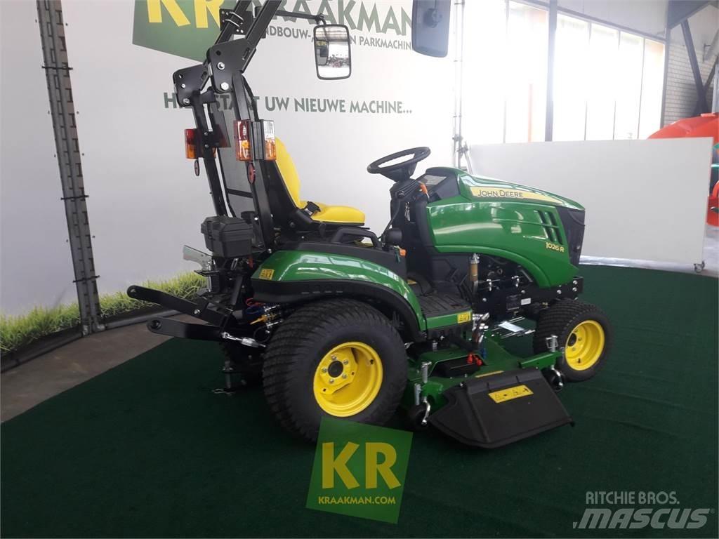 John Deere 1026R Kompaktie traktori