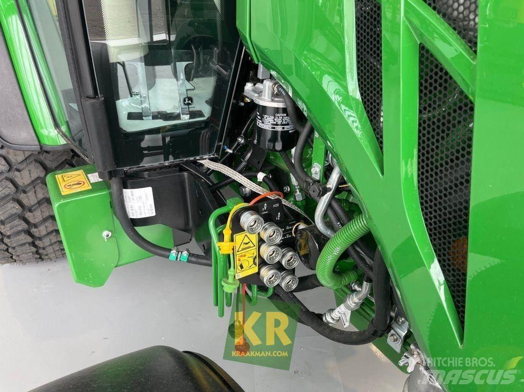 John Deere 4066R Kompaktie traktori