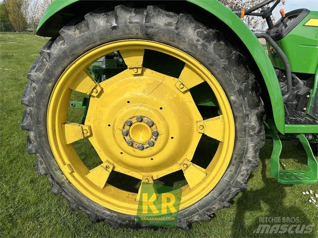 John Deere 5055E Traktori