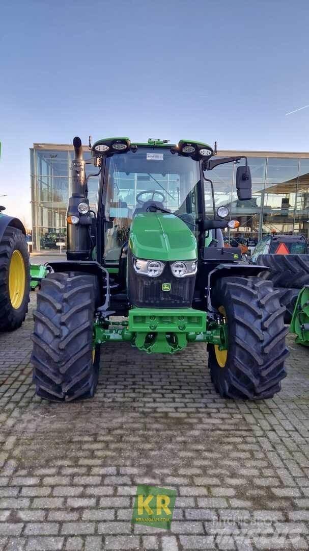 John Deere 6120M Traktori