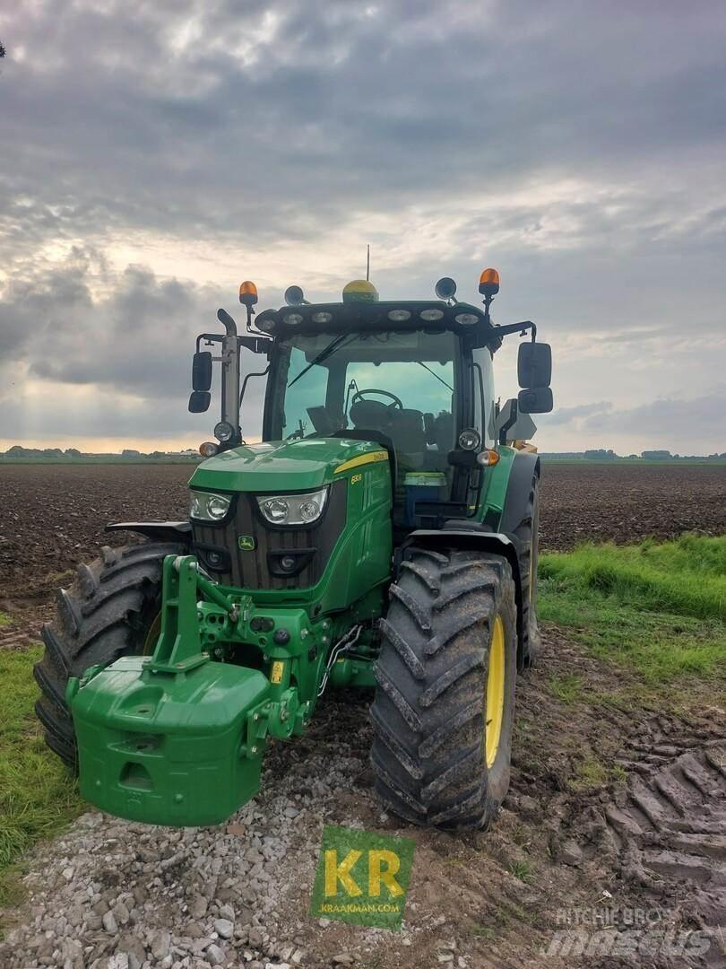 John Deere 6130R Traktori