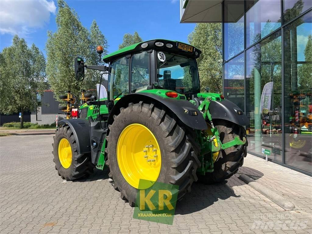 John Deere 6155R Traktori