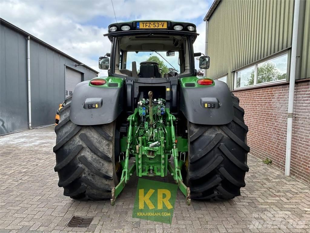 John Deere 6210R Traktori