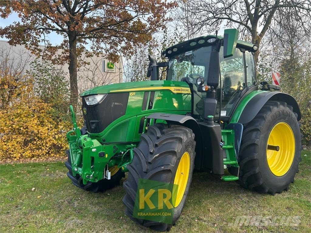 John Deere 6R 250 Traktori